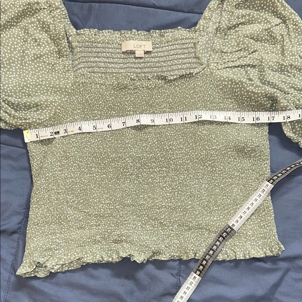 LOFT Sage Puff Sleeve Blouse